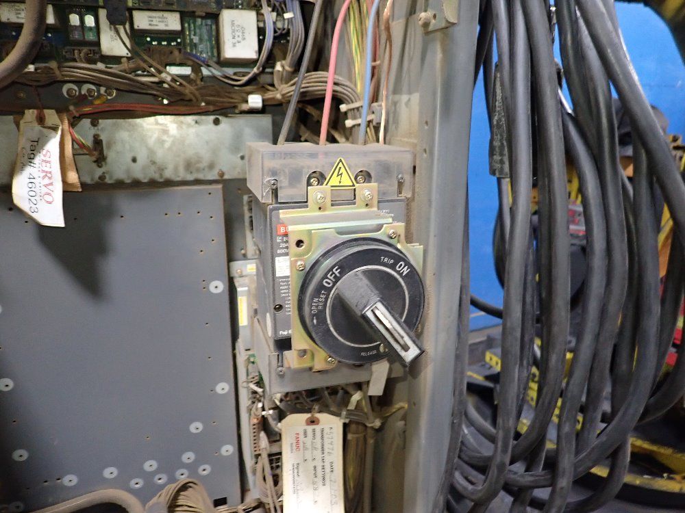 Fanuc 2003 Fanuc R2000ia165f Robot