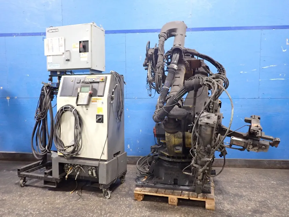 FANUC R-2000IA/165F ROBOT