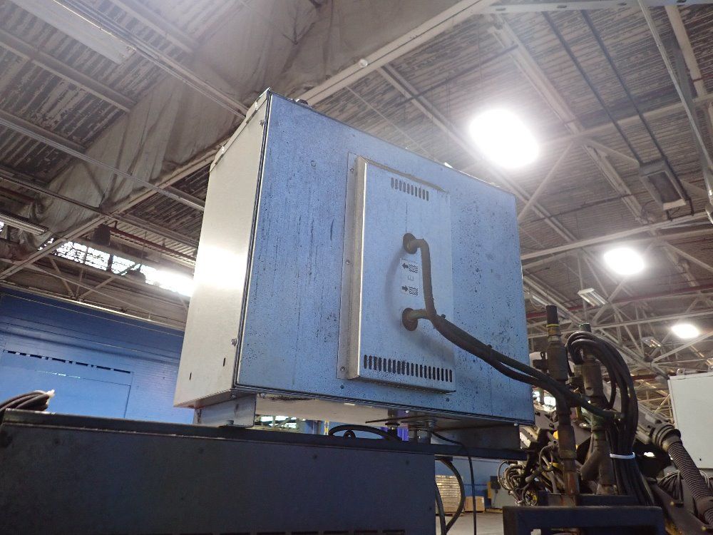 Fanuc 2003 Fanuc R2000ia165f Robot
