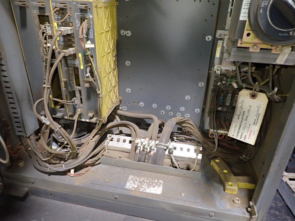 Fanuc 2003 Fanuc R2000ia165f Robot
