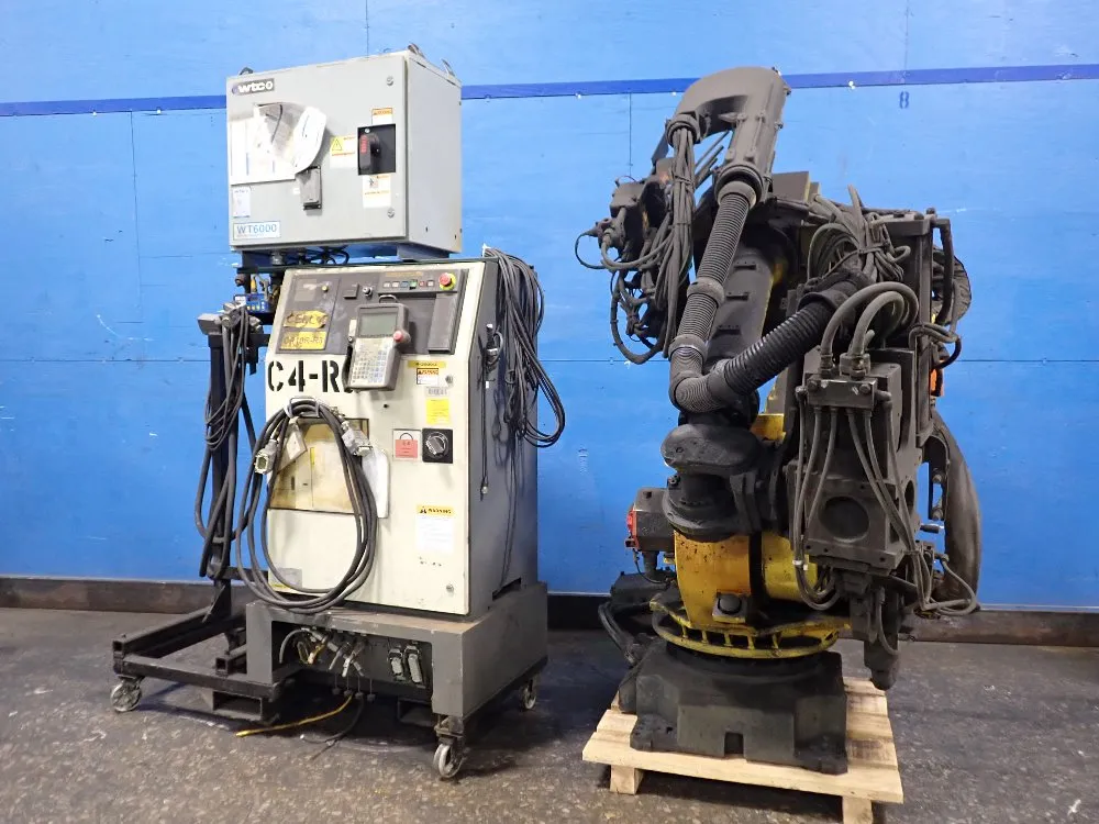2003 FANUC R-2000IA/165F ROBOT