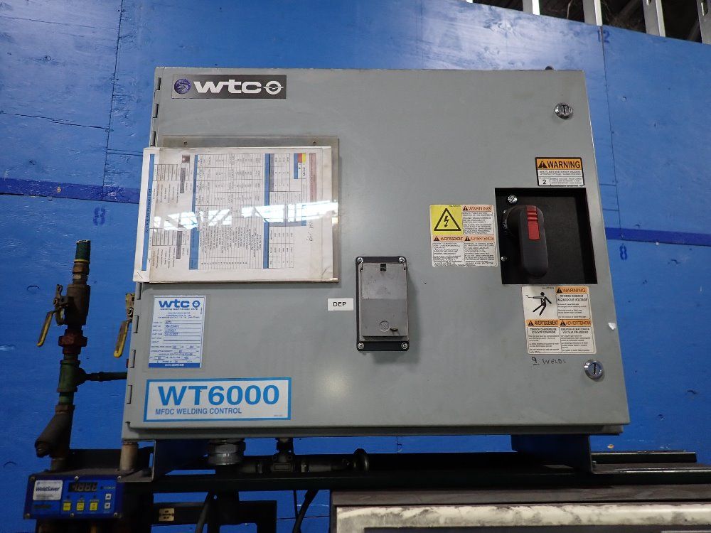 Fanuc 2003 Fanuc R2000ia165f Robot