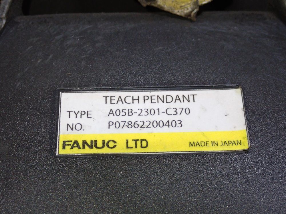 Fanuc 2003 Fanuc R2000ia165f Robot