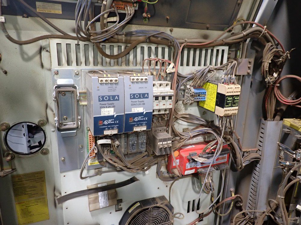 Fanuc 2003 Fanuc R2000ia165f Robot