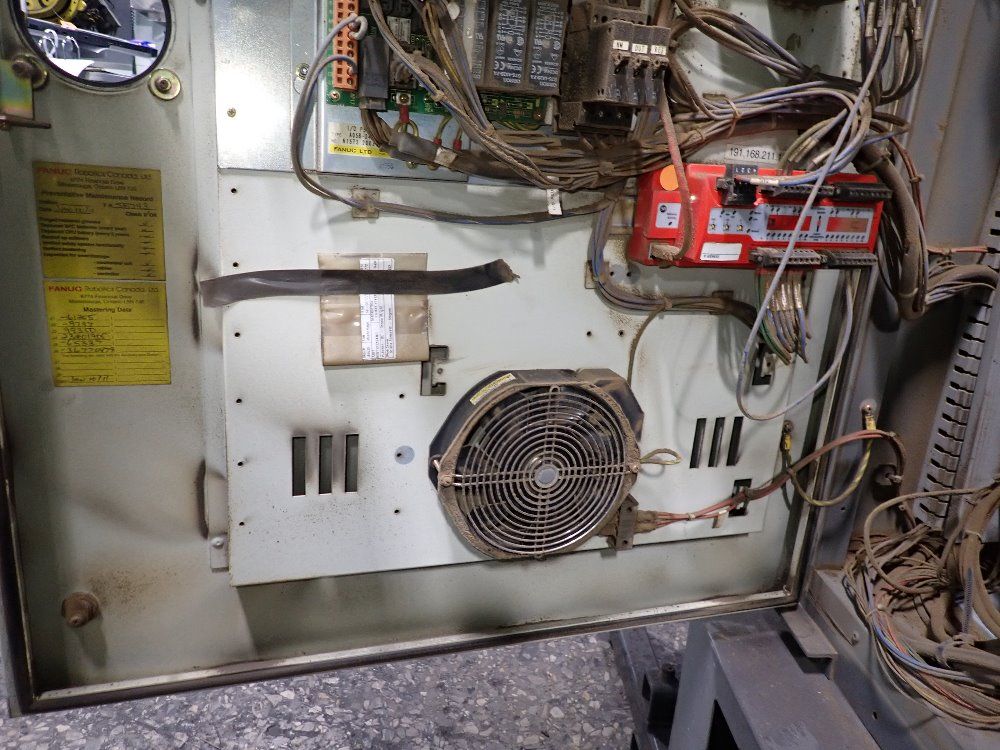 Fanuc 2003 Fanuc R2000ia165f Robot