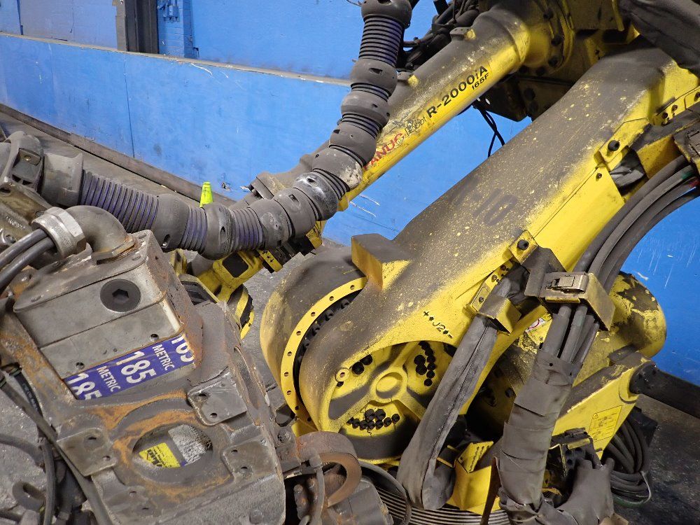 Fanuc 2004 Fanuc R-2000ib/165f Robot - R-2000ib/165f
