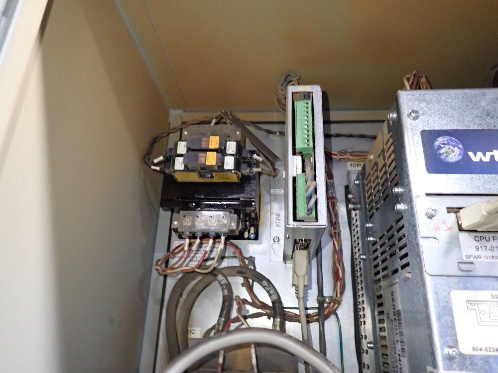 Fanuc 2004 Fanuc R-2000ib/165f Robot - R-2000ib/165f