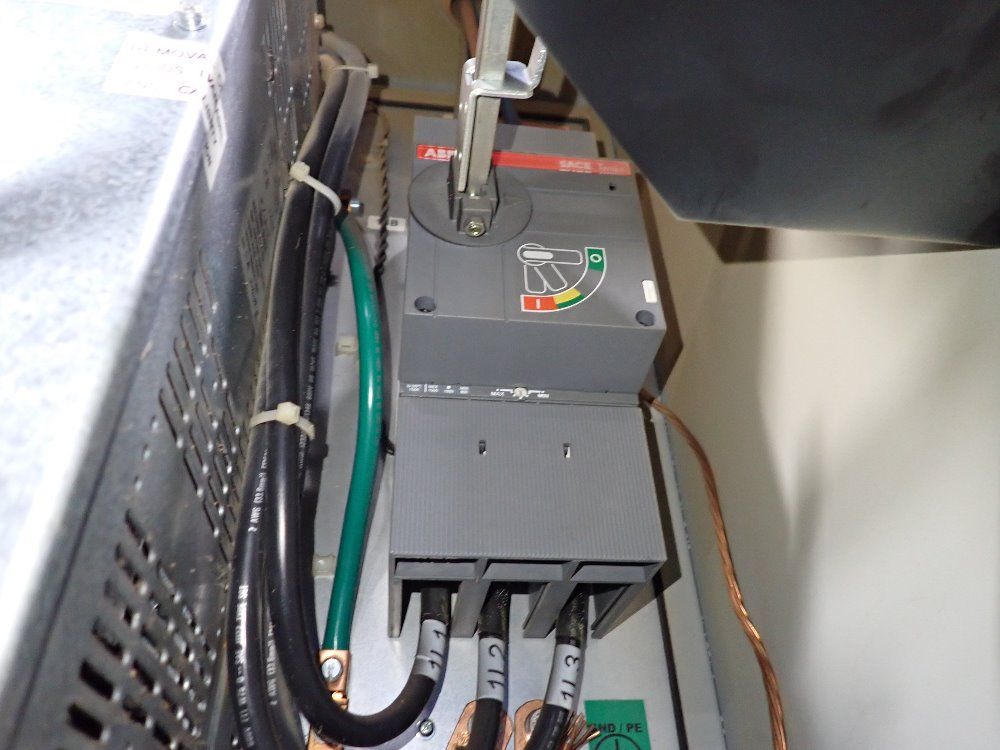 Fanuc 2004 Fanuc R-2000ib/165f Robot - R-2000ib/165f