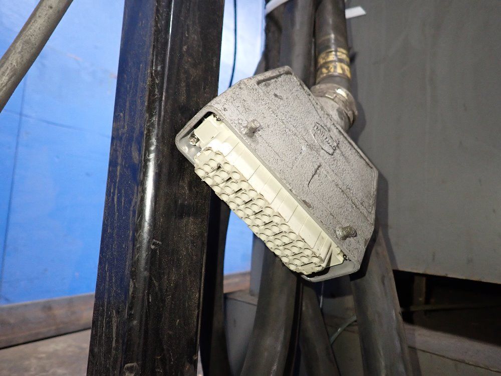 Fanuc 2004 Fanuc R-2000ib/165f Robot - R-2000ib/165f