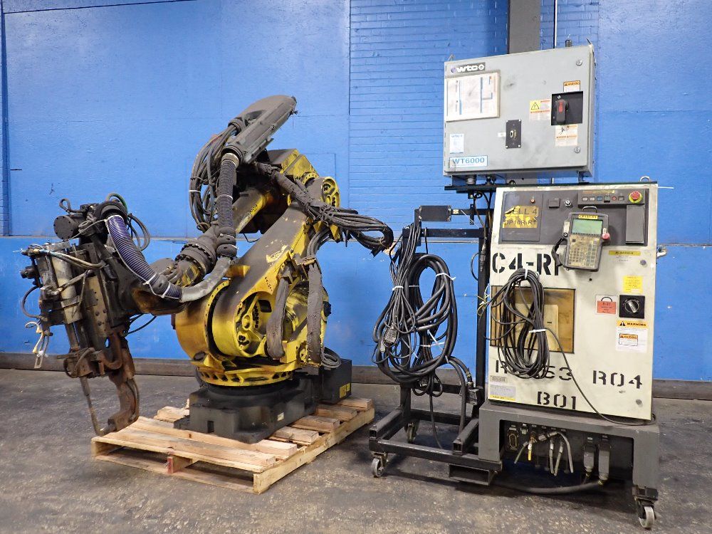 Fanuc 2005 Fanuc R-2000ib/165f Robot - R-2000ib/165f