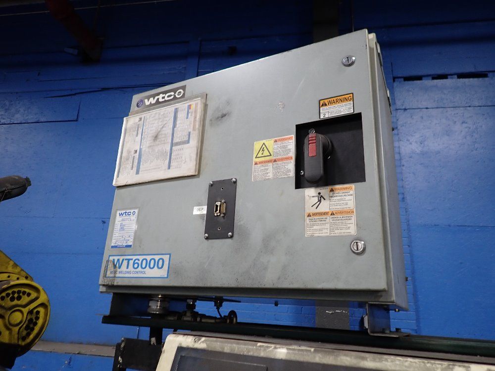 Fanuc 2005 Fanuc R-2000ib/165f Robot - R-2000ib/165f