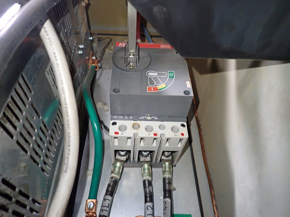 Fanuc 2005 Fanuc R-2000ib/165f Robot - R-2000ib/165f