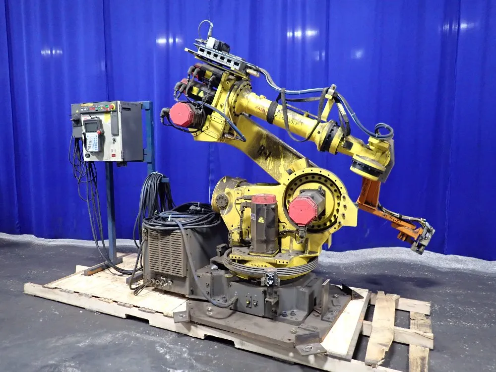 Fanuc 2000 Fanuc S430if Robot