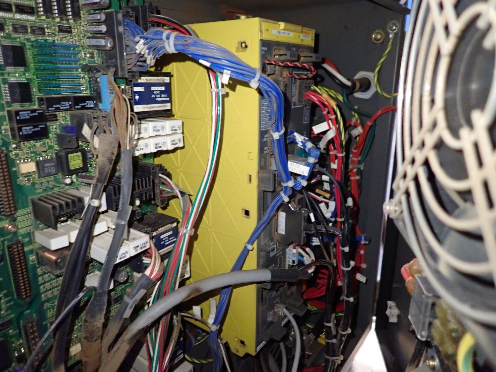 Fanuc 2000 Fanuc S430if Robot