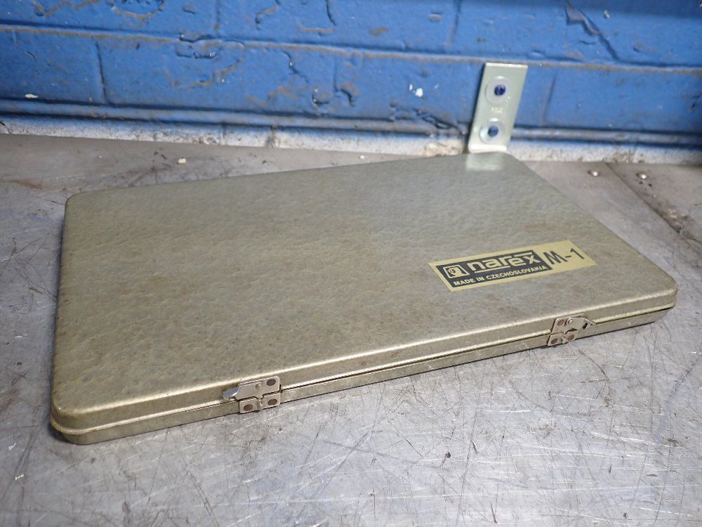 Narex Threader - M-1