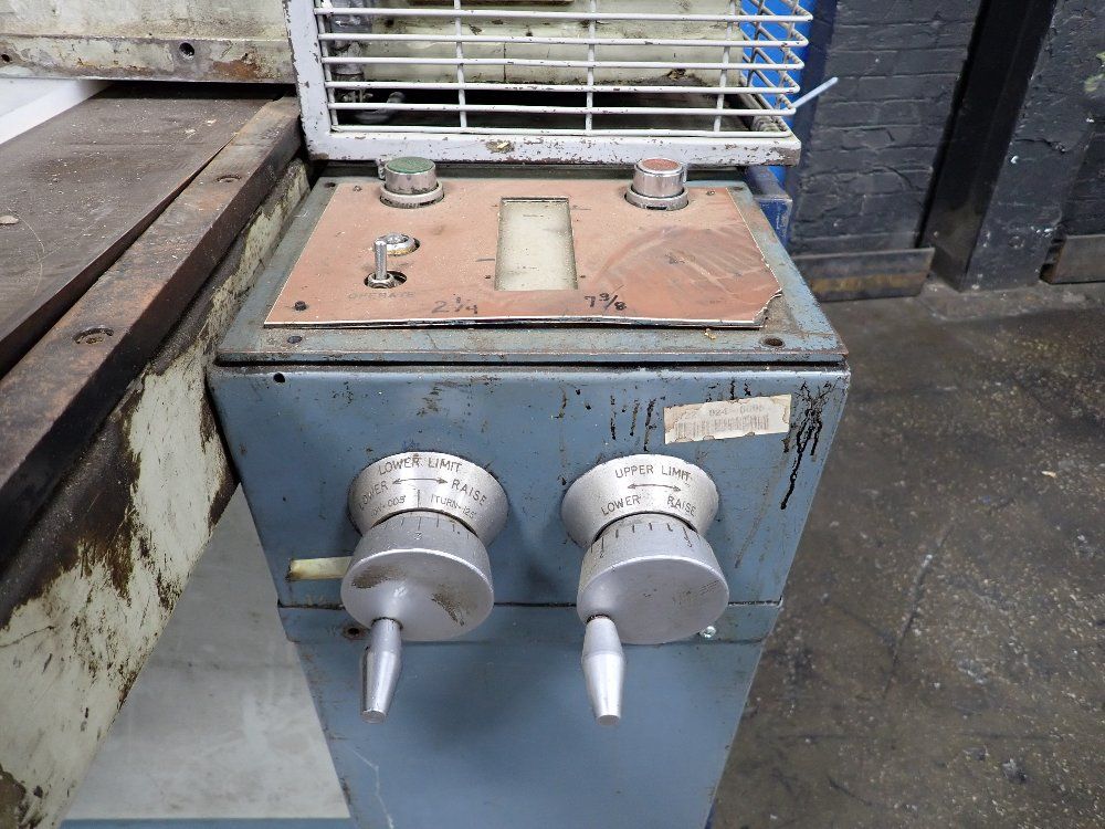 Samco Samco Die Cutting Press