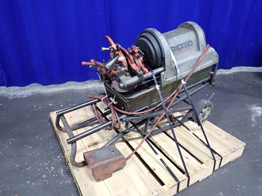 PIPE THREADER
