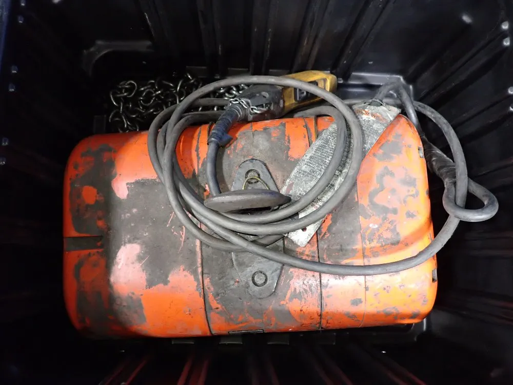 ELECTRIC CHAIN HOIST