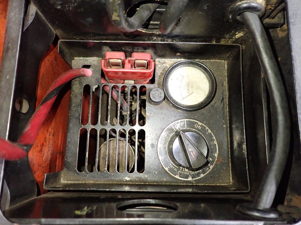 Daewoo Electric Pallet Jack