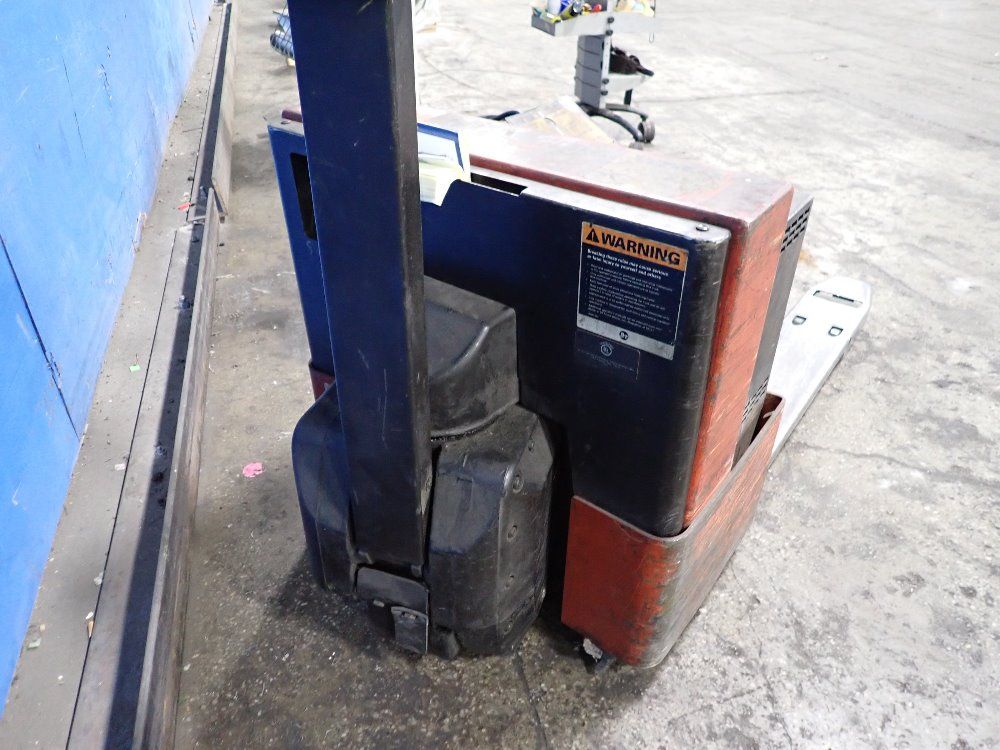 Daewoo Electric Pallet Jack