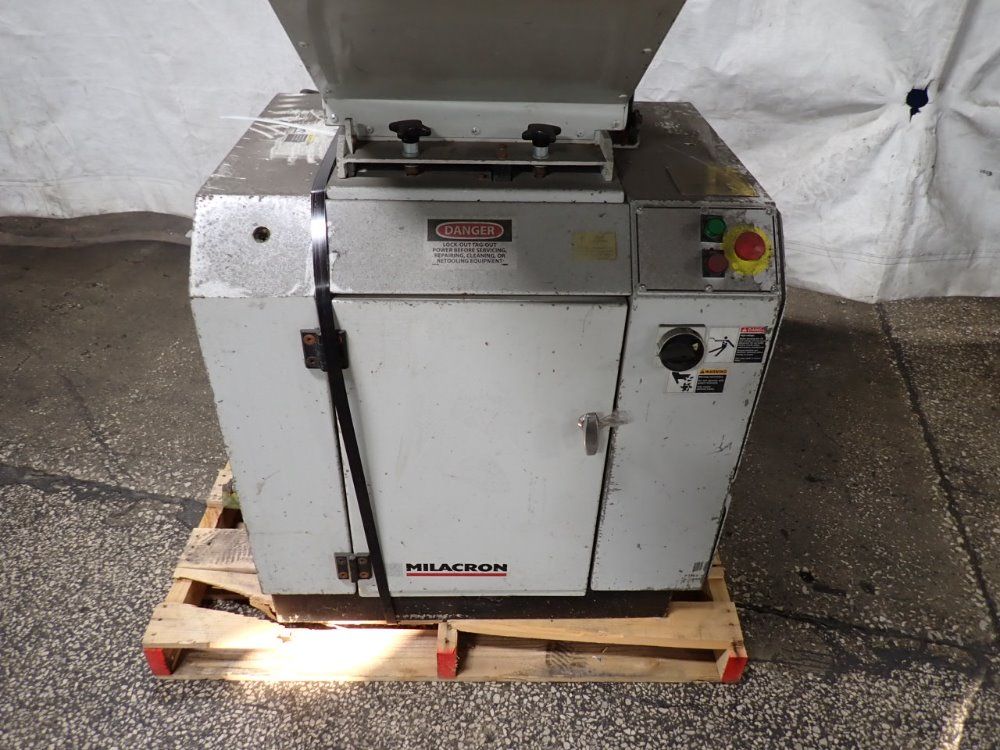 Milacron 10 Hp 2004 Milacron Mfg-14 Granulator - Mfg-14