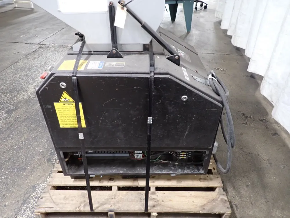 Milacron 10 Hp 2006 Milacron Mfg-14 Granulator - Mfg-14