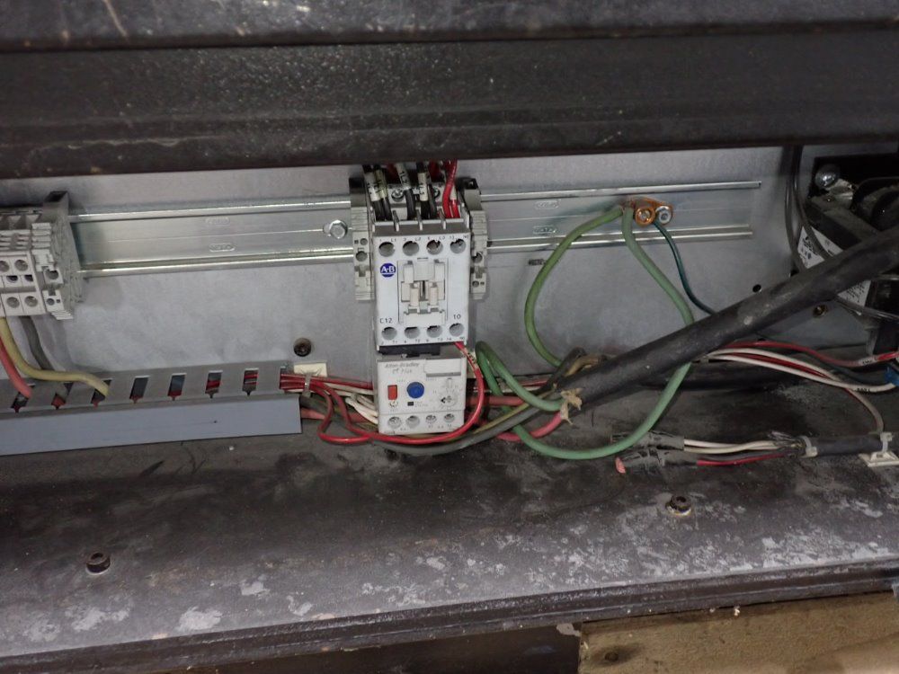 Milacron 10 Hp 2006 Milacron Mfg-14 Granulator - Mfg-14