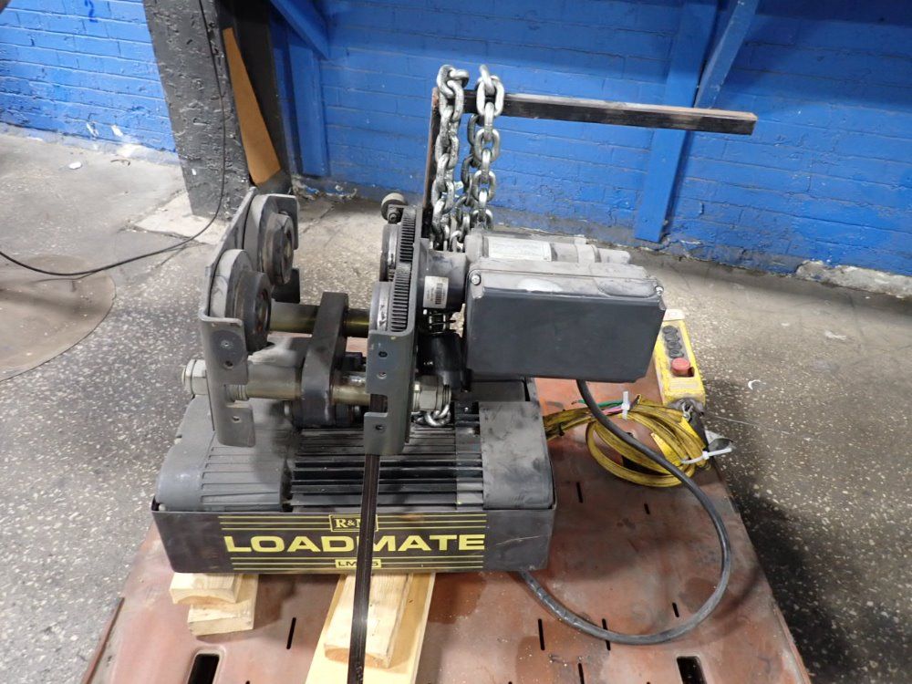 R & M Electric Hoist - Lm25