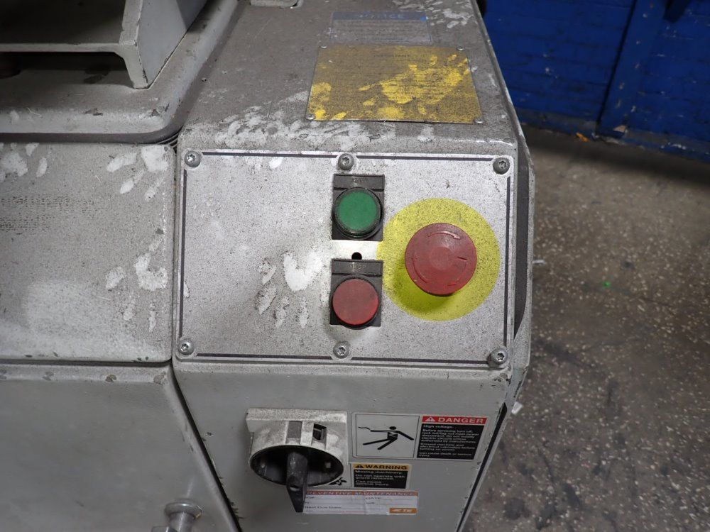 Milacron 7.5 Hp 2004 Milacron Mfg-14 Granulator - Mfg-14