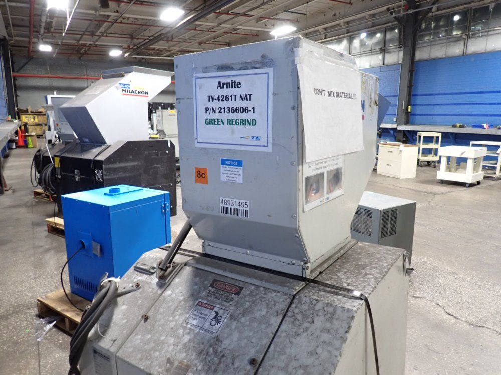 Milacron 7.5 Hp 2004 Milacron Mfg-14 Granulator - Mfg-14