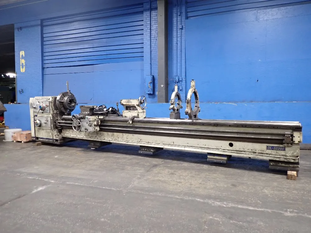 2008 CP TOOLS DL 32200 GAP BED LATHE