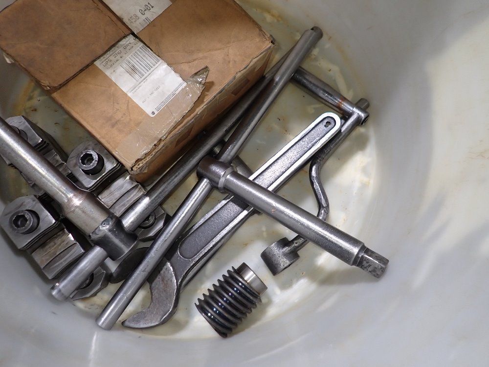 Cp Tools 33"/36" X 206" 2008 Cp Tools Dl 32200 Gap Bed Lathe - Dl 32200