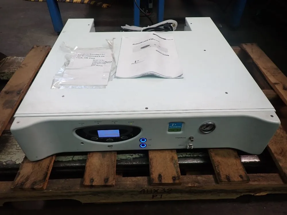 Perkin Elmer Hydrogen Generator Powers On
