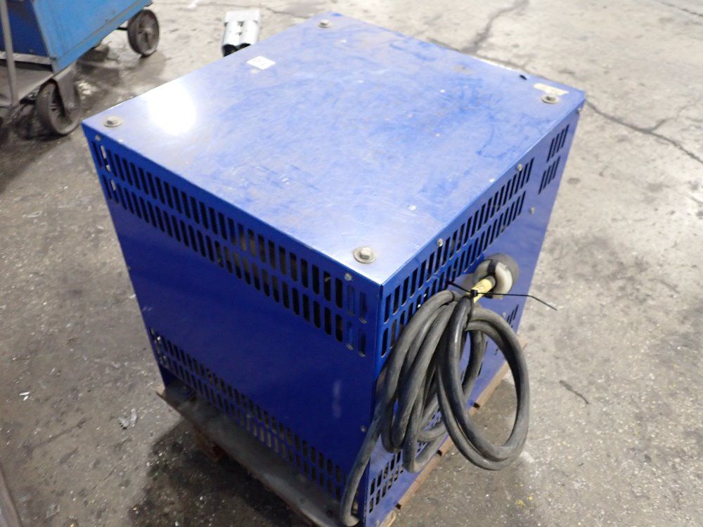 Crown Battery Charger