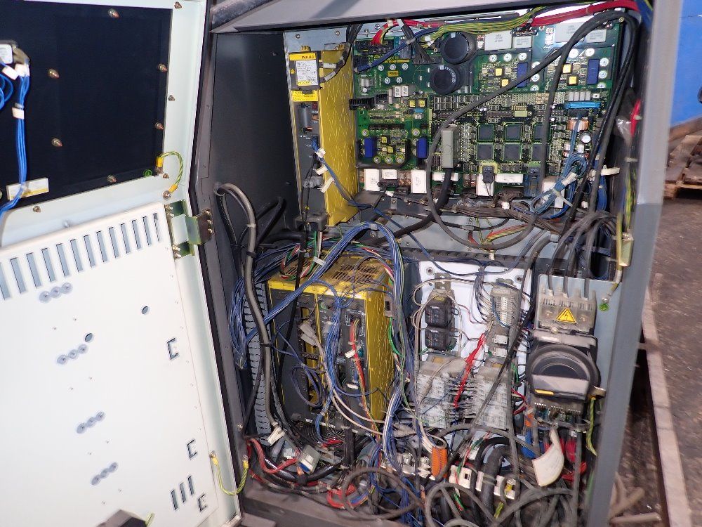 Fanuc 2003 Fanuc R2000ia165f Robot