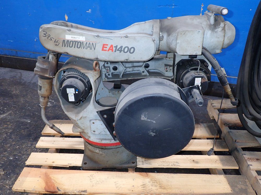 Motoman 2004 Motoman Yrea1400a02 Robot