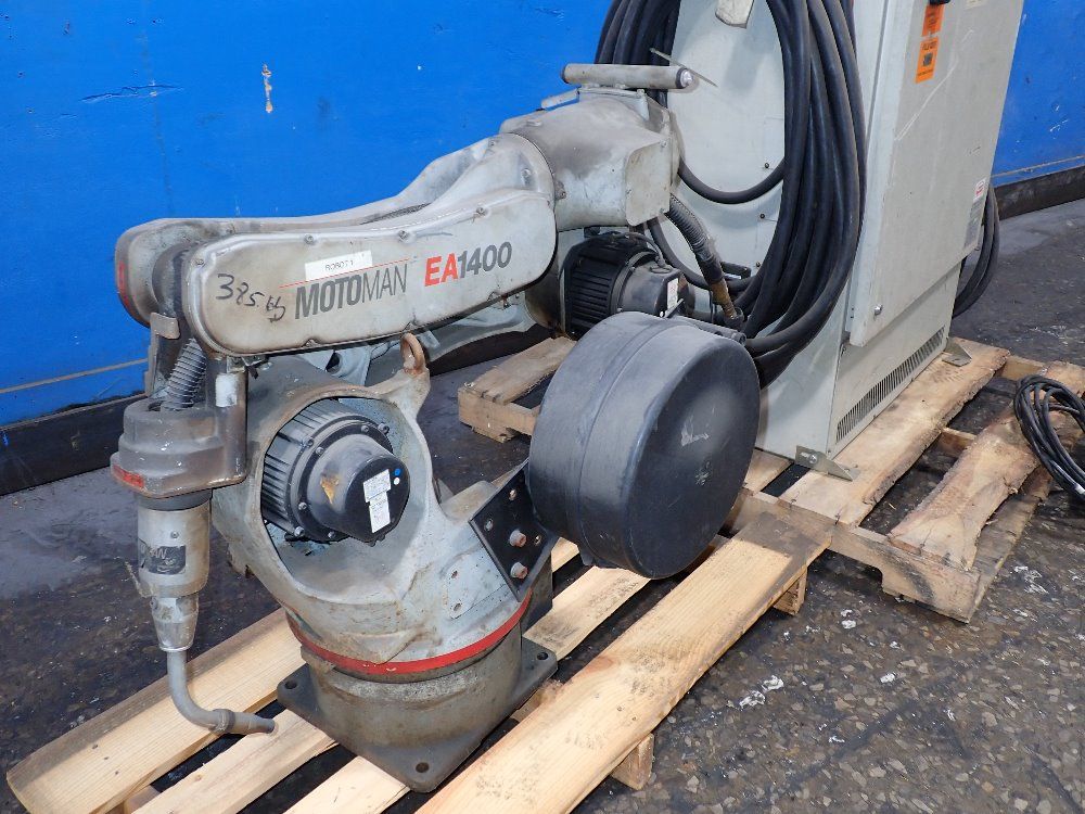 Motoman 2004 Motoman Yrea1400a02 Robot