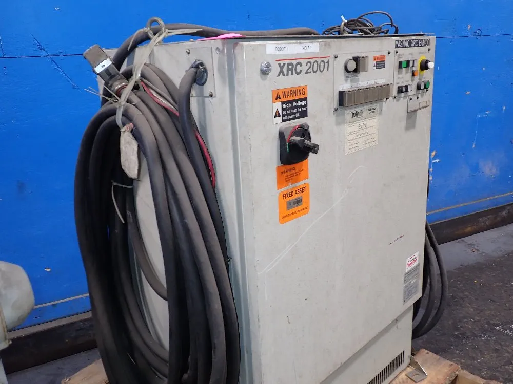 Motoman 2004 Motoman Yrea1400a02 Robot