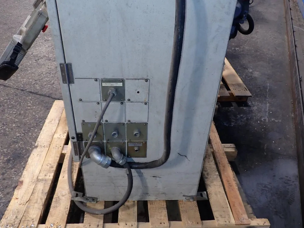 Motoman 2004 Motoman Yrea1400a02 Robot