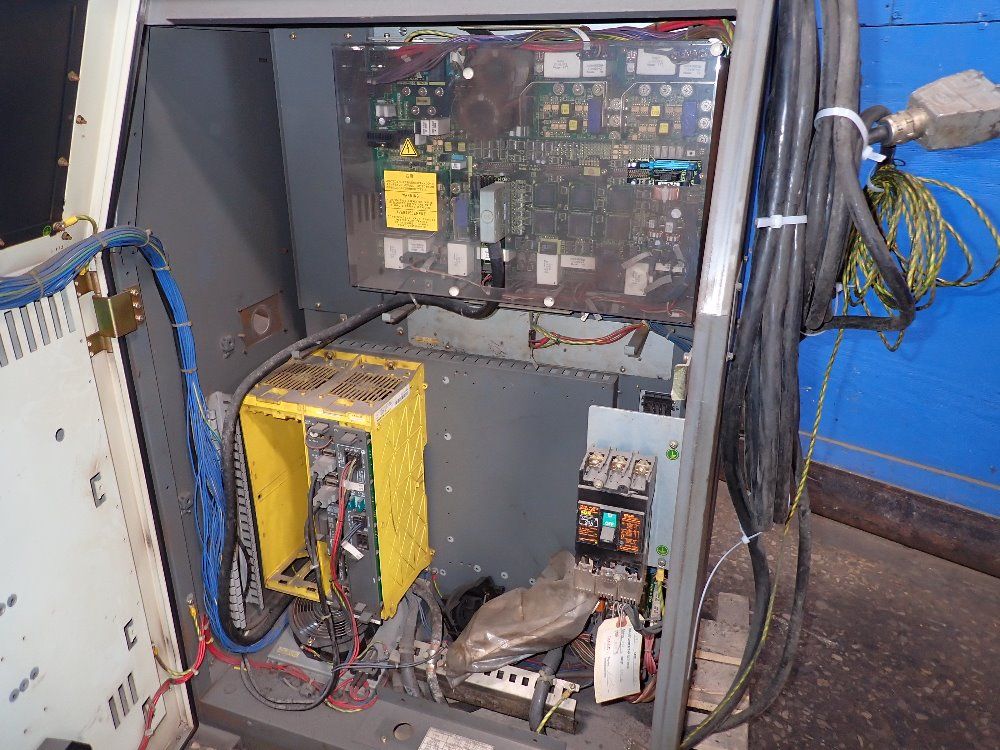 Fanuc 2001 Fanuc Arc Mate 100ib Robot