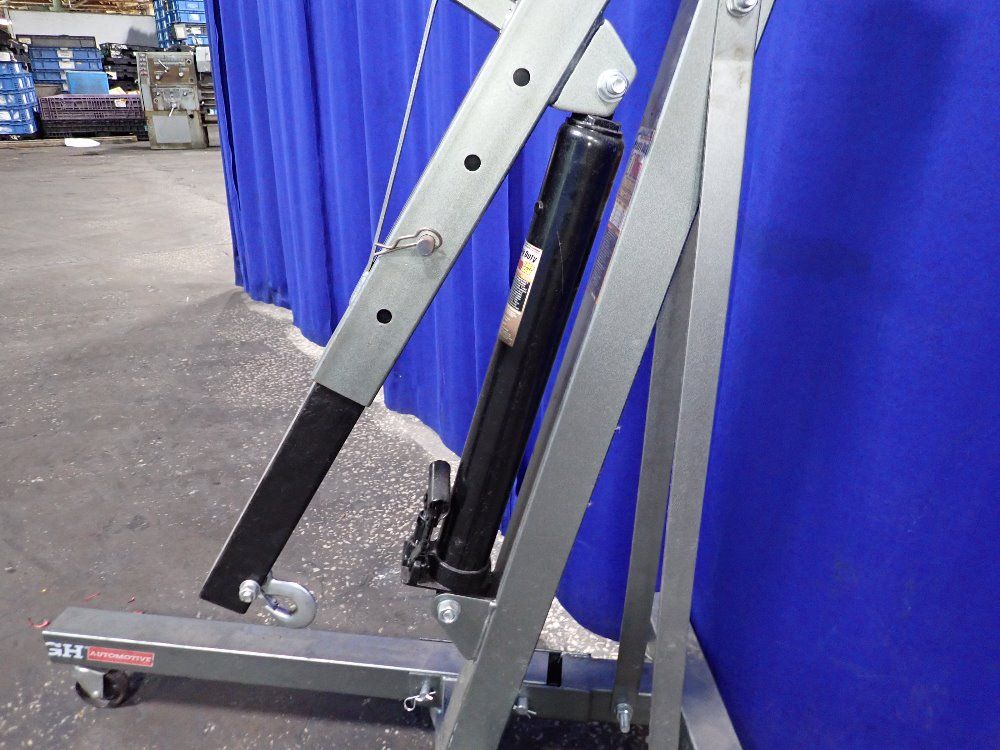 Pitsburgh Engine Hoist