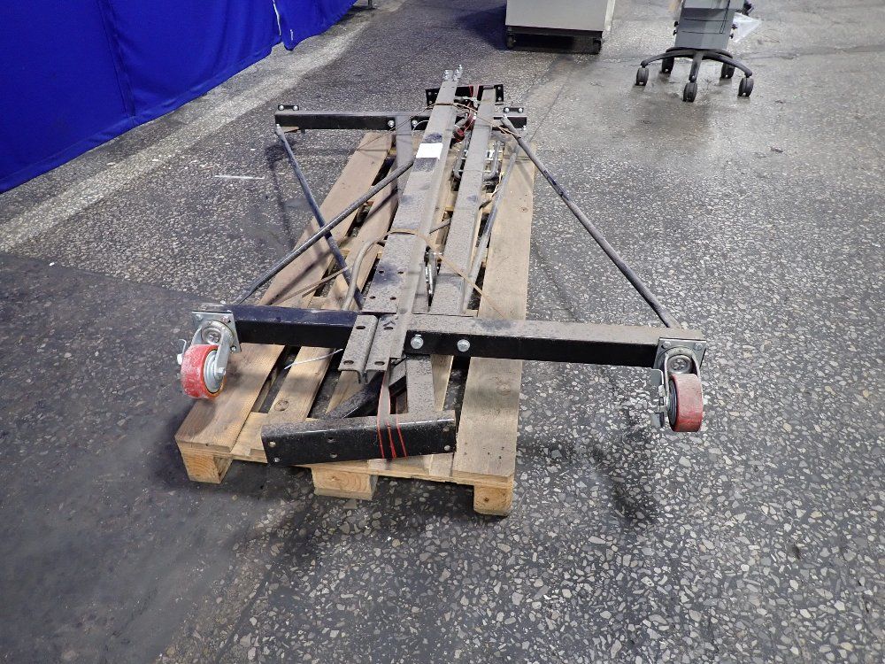 Strongway Gantry Crane
