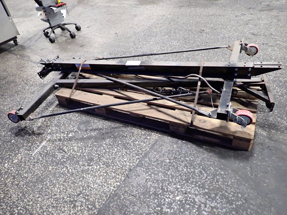 Strongway Gantry Crane