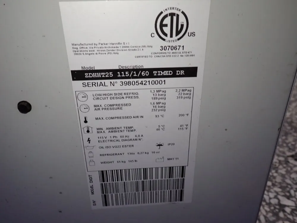 Parker Hannifin Refrigerated Dryer - Zdhht25