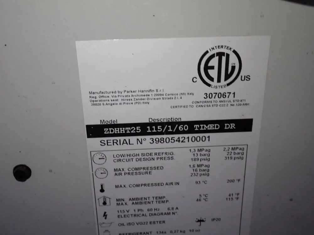 Parker Hannifin Refrigerated Dryer - Zdhht25