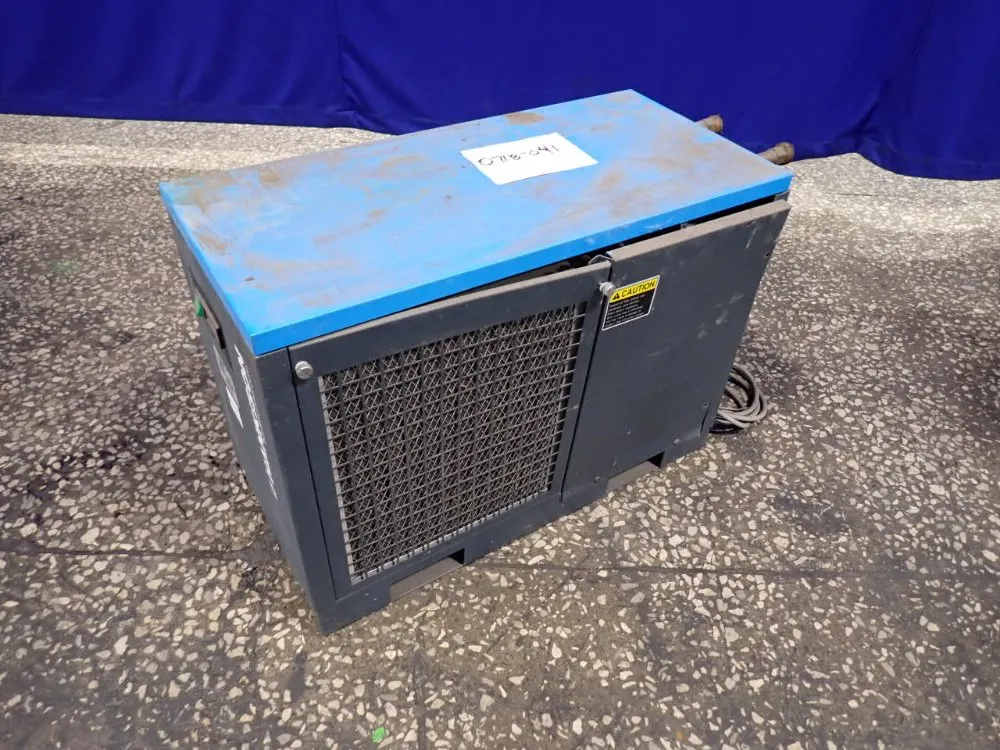REFRIGERATED AIR DRYER