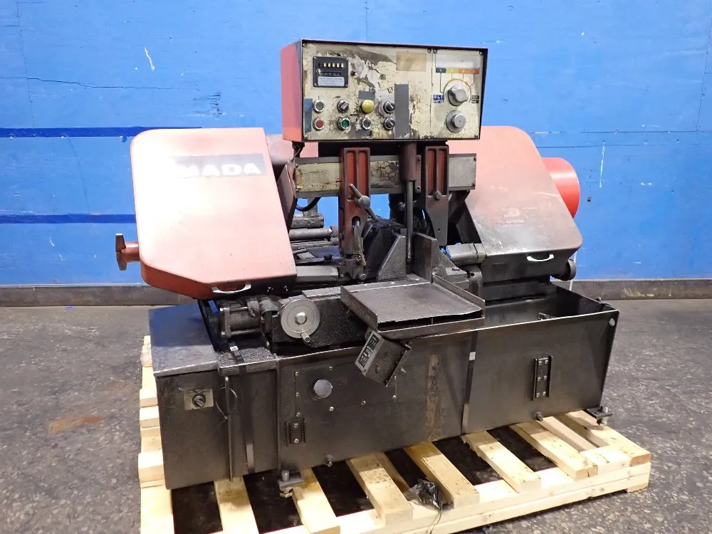 HORIZONTAL BAND SAW