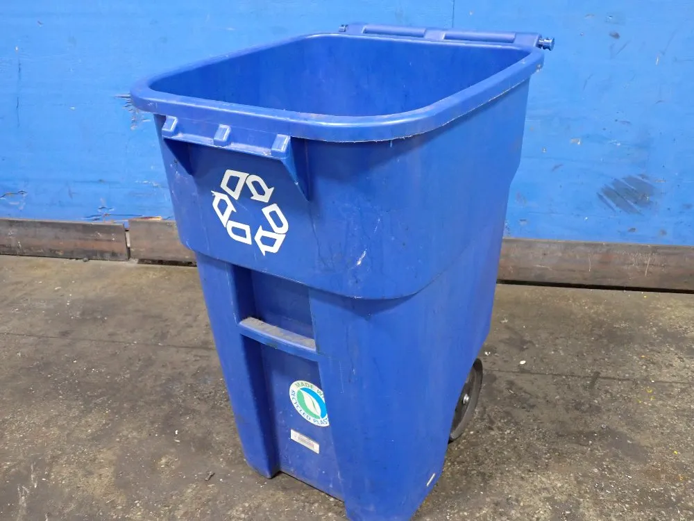 RECYCLE RECEPTACLE
