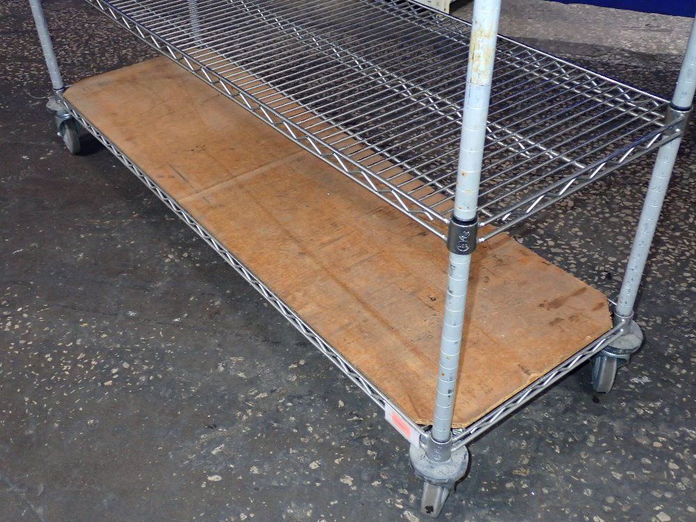 60" X 18" X 61" Portable Wire Rack