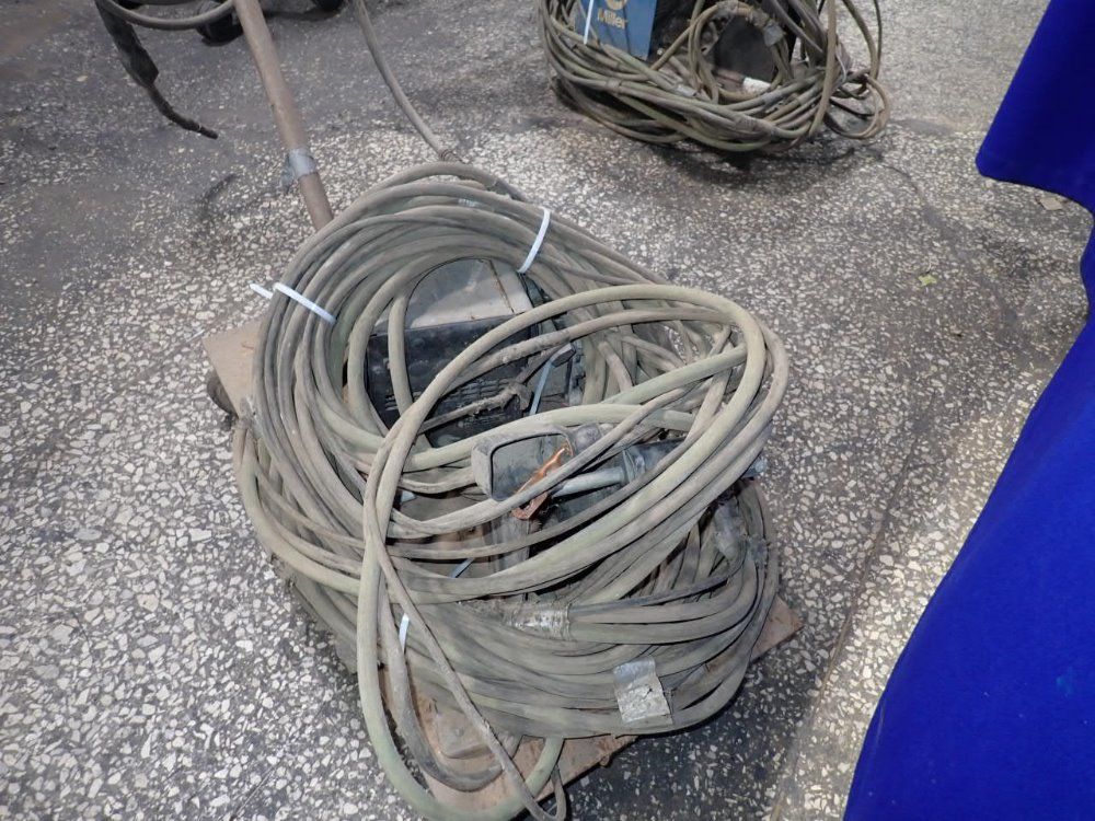 Miller Wire Feeder